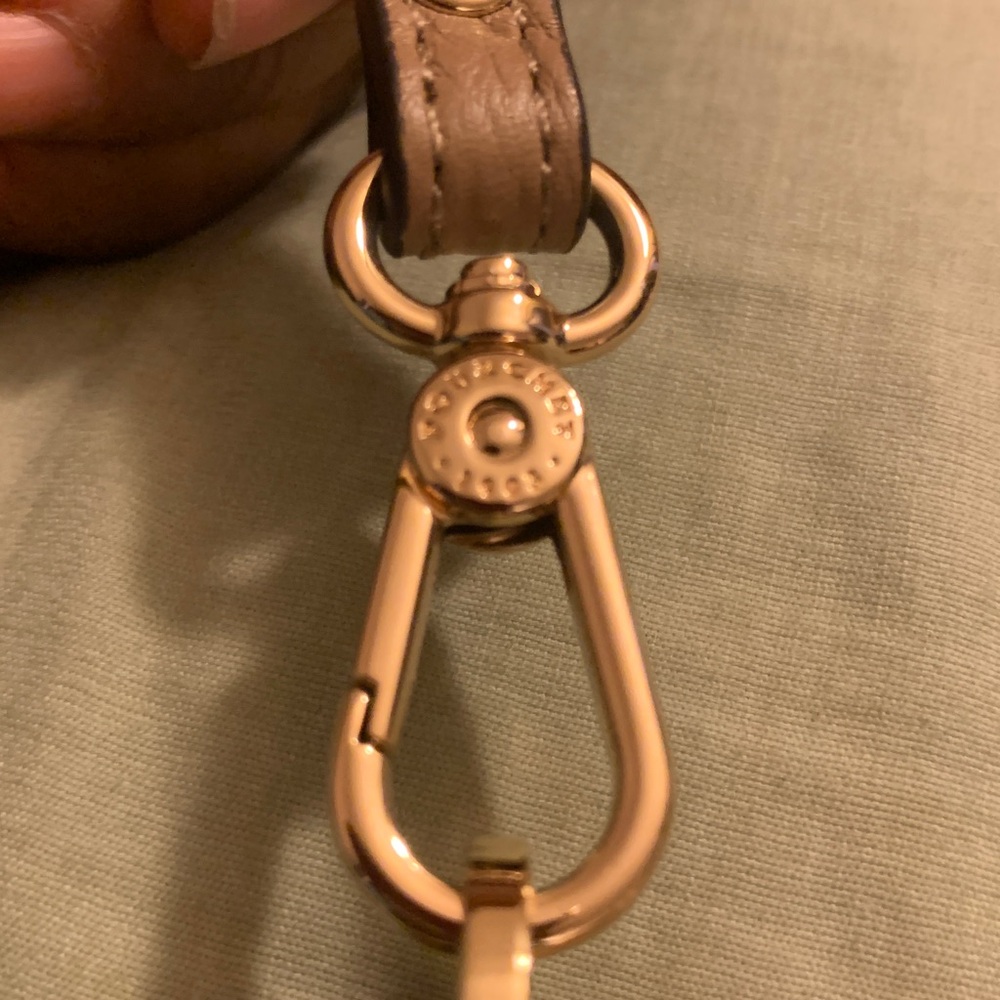 French Chic Tan Crossbody Bag - Picture 6 of 6